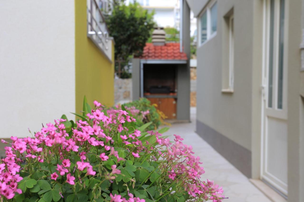Apartment Nemira 17039A Tice Exterior photo