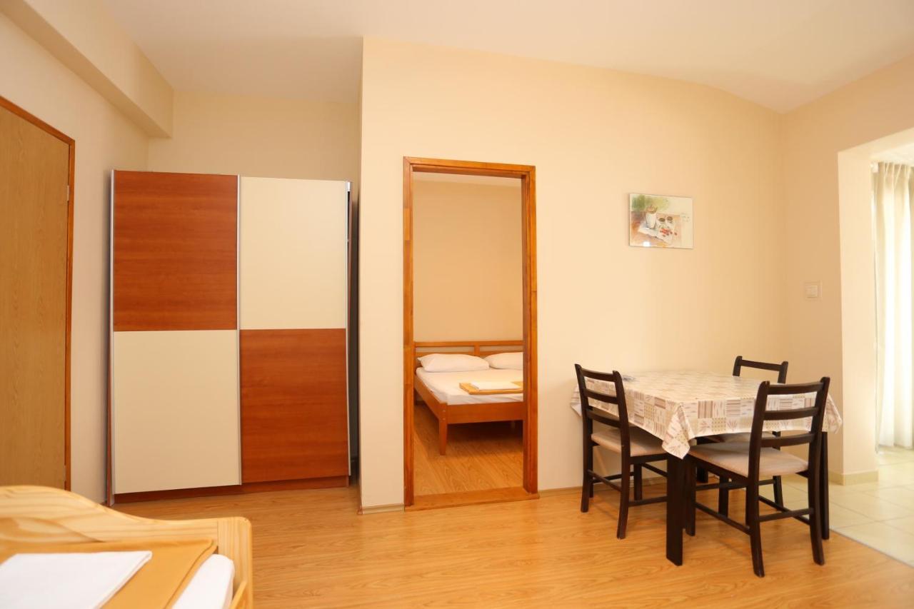 Apartment Nemira 17039A Tice Exterior photo
